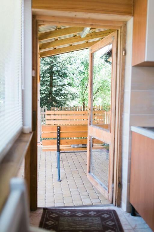 Zamsowka Villa Guciów Kültér fotó